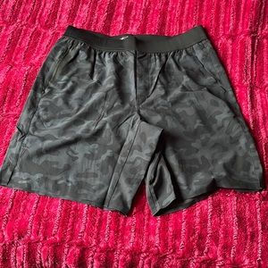 TEN THOUSAND interval short
